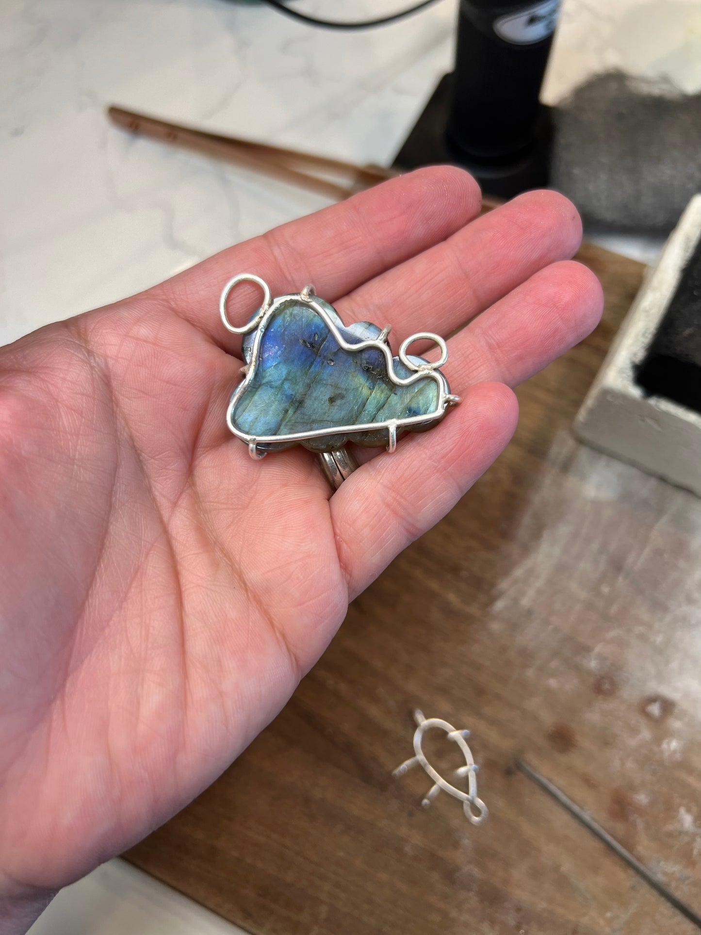 Labradorite cloud pendant