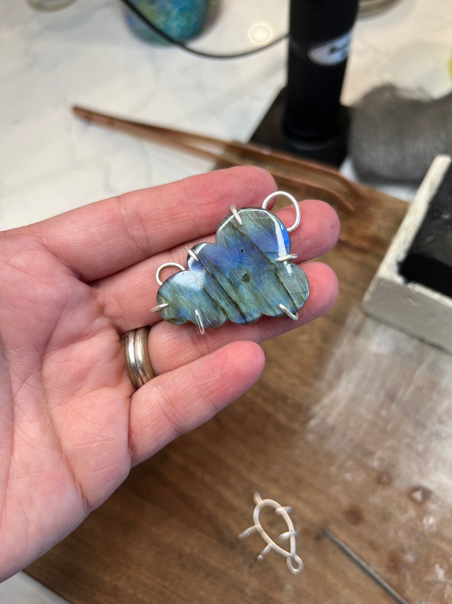 Labradorite cloud pendant