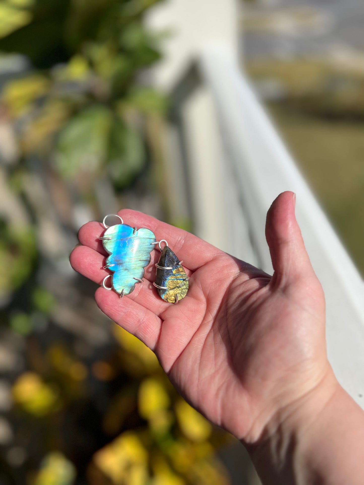 Labradorite cloud pendant